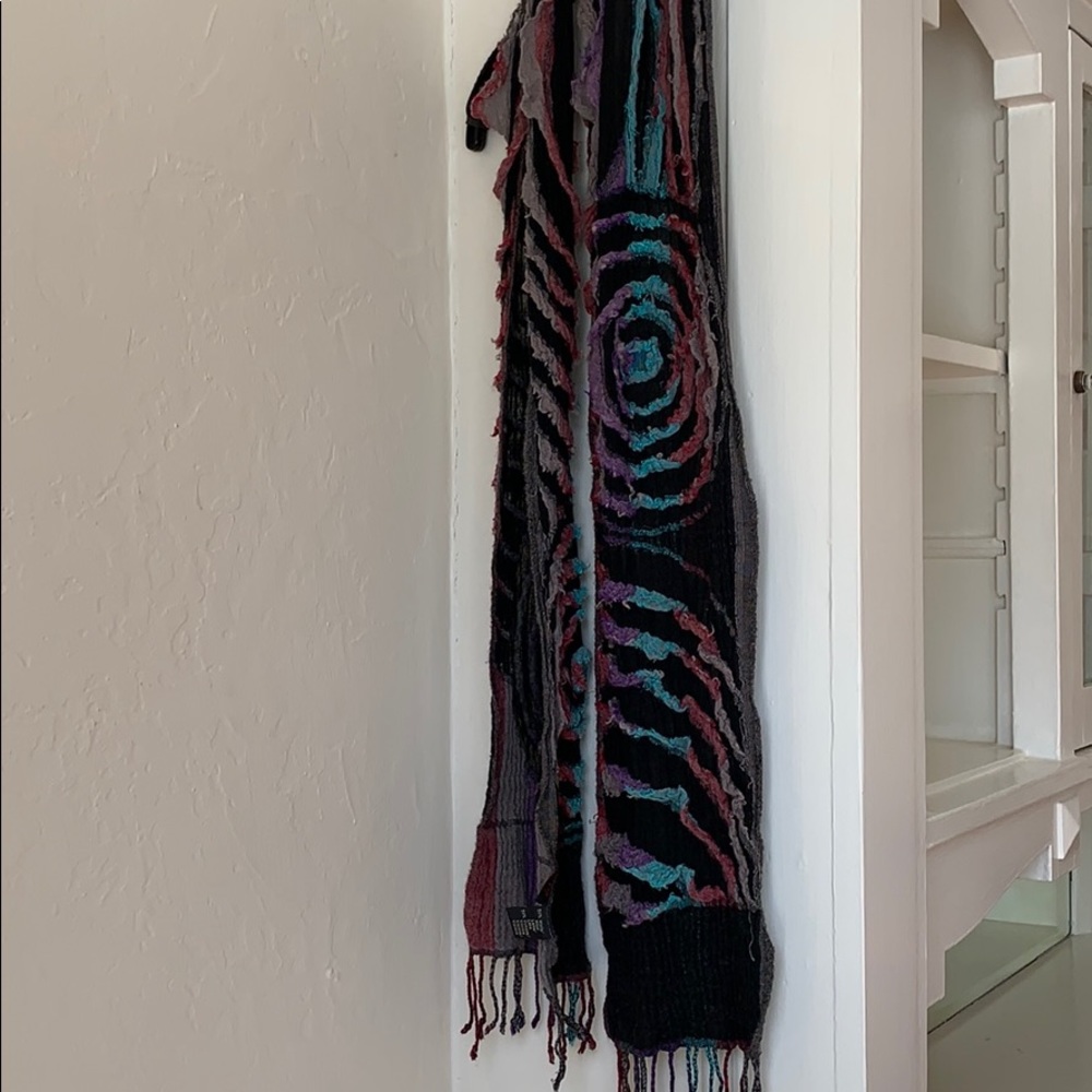 Wool scarf - Picture 2 of 3